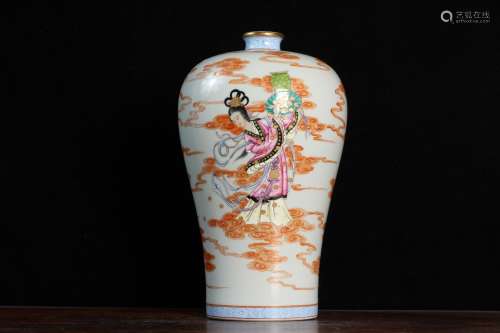 A Chinese Porcelain Famille Rose Meiping Vase Of Figure Painting
