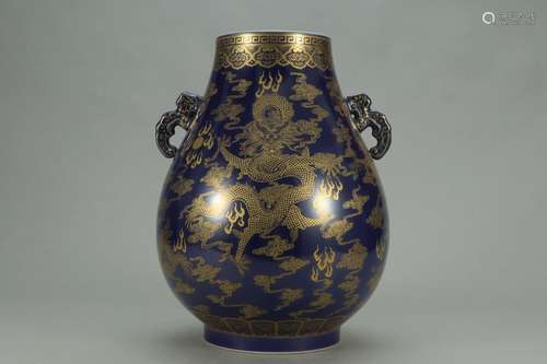 A Chinese Porcelain Blue Glazed Golden Painting Vase Of Dragon Pattern