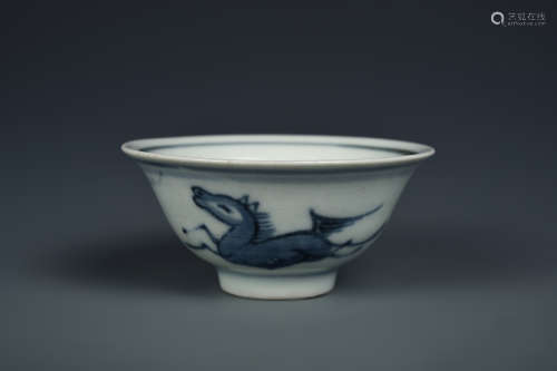 A BLUE AND WHITE CUP QING DYNASTY