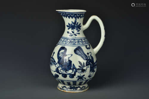 A BLUE AND WHITE EWER MING DYNASTY