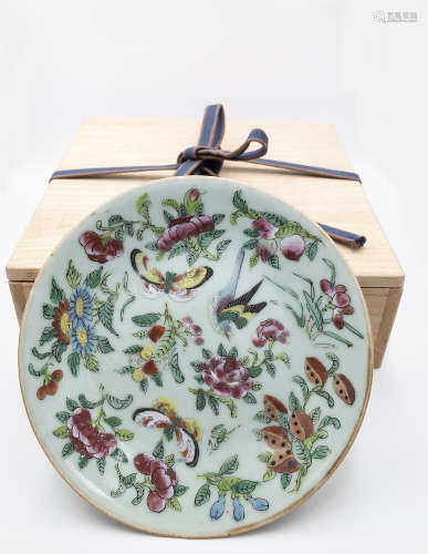 FAMILLE ROSE PLATE 19TH CENTURY