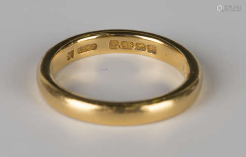 A 22ct gold plain wedding ring, Birmingham 1934, ring size approx M.Buyer’s Premium 29.4% (including