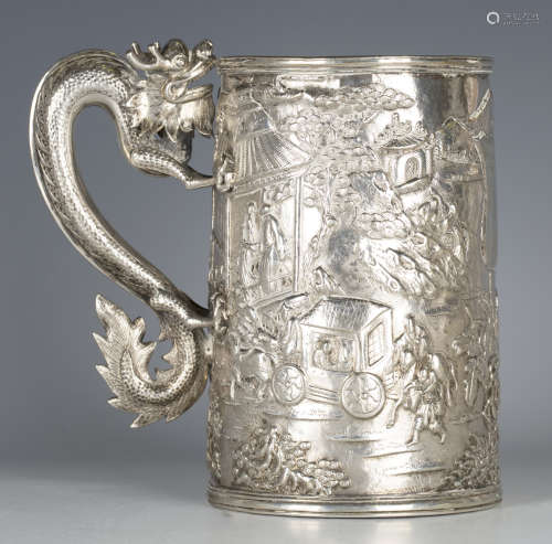 A Chinese export silver tankard by Luen Wo of Shanghai, late 19th century, the cylindrical body