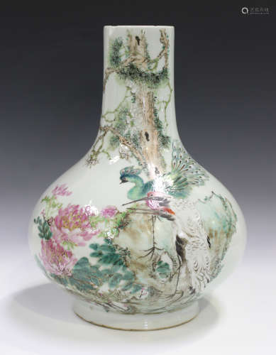 A Chinese famille rose porcelain bottle vase, probably Republic period, painted with a pair of red-