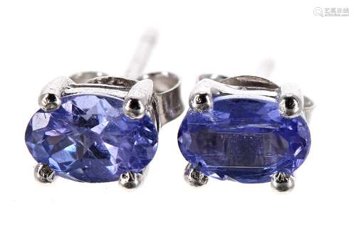 Pair of tanzanite silver ear studs, 6mm x 5mm