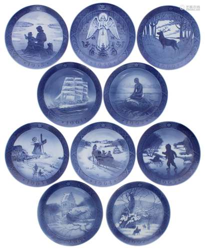 Royal Copenhagen - ten Christmas plates, 1958 'Sunshine Over Greenland' to 1967 'The Royal Oak' (