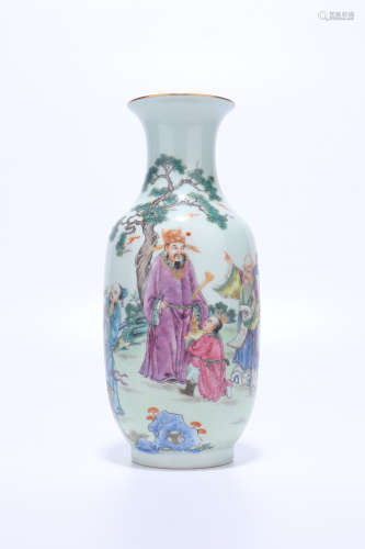 a famille rose porcelain vase,qing dynasty