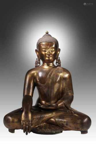 SITTING BUDDHA IN BHUMISPARSHA MUDRA