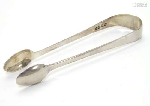 Geo IV silver sugar tongs Hallmarked London 1826 maker Thomas and George Hayter. Approx. 5 ¼?