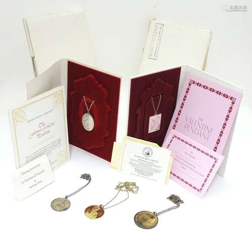 Assorted jewellery including a silver pendant ' the flowers of Love pendant' by Franklin Mint Ltd. a