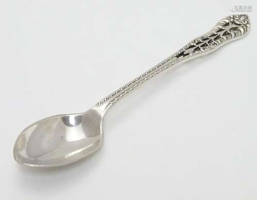 A silver teaspoon hallmarked Sheffield 1903 maker Joseph Rodgers & Sons 4 1/2