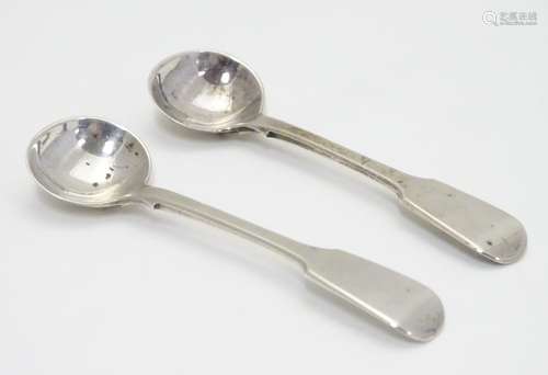 A pair of 19tC fiddle pattern salt spoons. Hallmarked Exeter 1829 maker Owen Fielding. approx. 3 3/