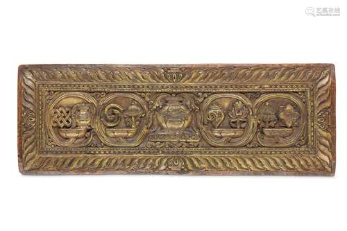 A TIBETAN WOOD RECTANGULAR MANUSCRIPT 'ASTAMANGALA' COVER.