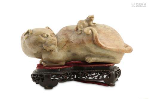 A CHINESE SOAPSTONE ‘CAT’ GROUP.
