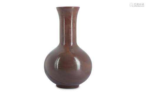 A CHINESE REALGAR GLASS BROWN BOTTLE VASE.