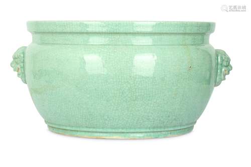 A LARGE CHINESE CELADON CRACKLE-GLAZED TWIN-HANDLED INCENSE BURNER.