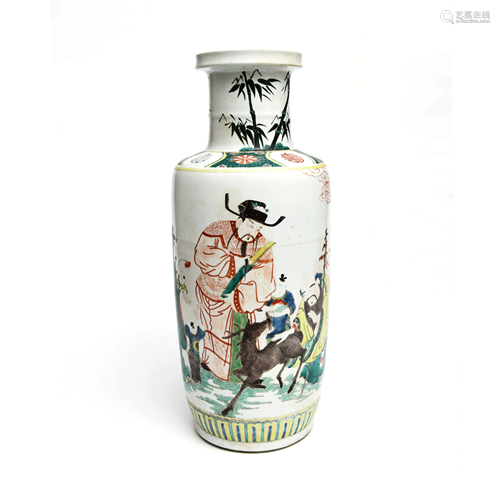 A Famille Rose Figure Painted Porcelain Mallet Vase