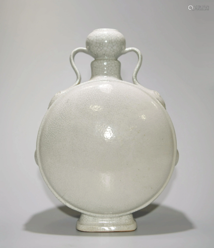 A White Glazed Porcelain Moon Vase