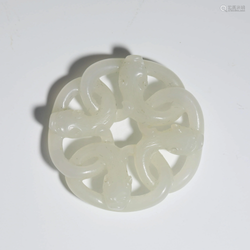 A Hetian Jade Piercing ‘CHI Dargon’ Pendant