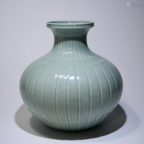 A Large and Rare Longquan Kiln Porcelain Vase