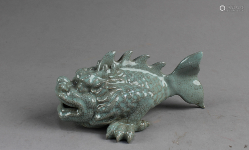 Chinese Crackleware Glazed Mythical Creature Orn…