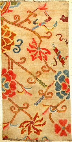 Tibetan Gyantse 'Khaden' Rug (Peonies),