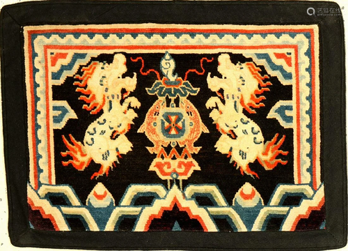 Tibetan Shigatse 'Goyul' Rug (Snow Lions),