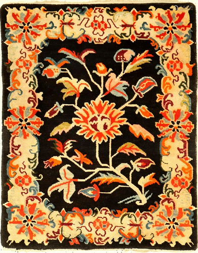 Fine Tibetan Shigatse 'Jabuye' Rug (Lotus),