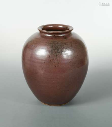§ Alan Spencer-Green (British, 1932-2003), a large stoneware vase,