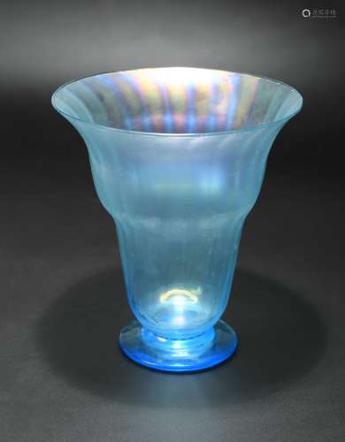 A John Walsh Walsh Moonbeam lustre glass vase, circa 1890,