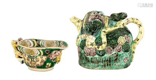 Buddhist Lion Famille Verte Teapot & Famille Verte Cup