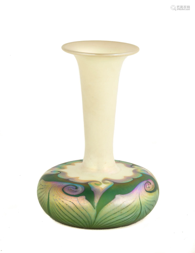 Quezal Decorated Art Glass Vase