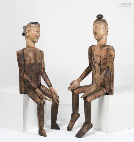 Chinese Art. A pair of articulated wooden mannequi…