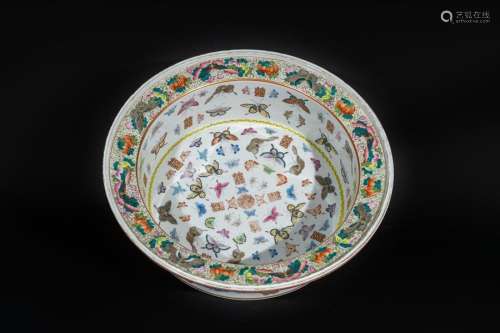 Chinese Art. A large pottery basin painted with fl…