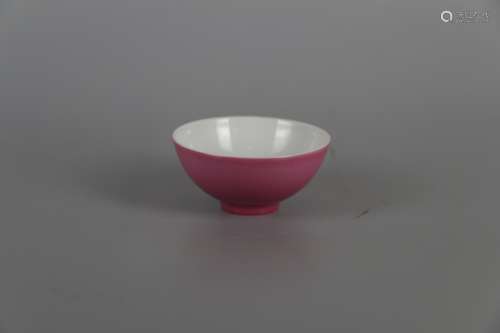 A ROUGE RED GLAZE CUP