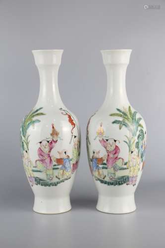 A pair of pastel figure Guanyin bottles
