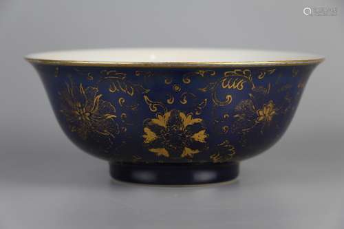 Seasonal blue flower bowl