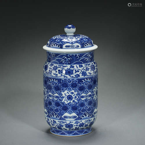 ANCIENT CHINESE BLUE AND WHITE PORCELAIN JAR