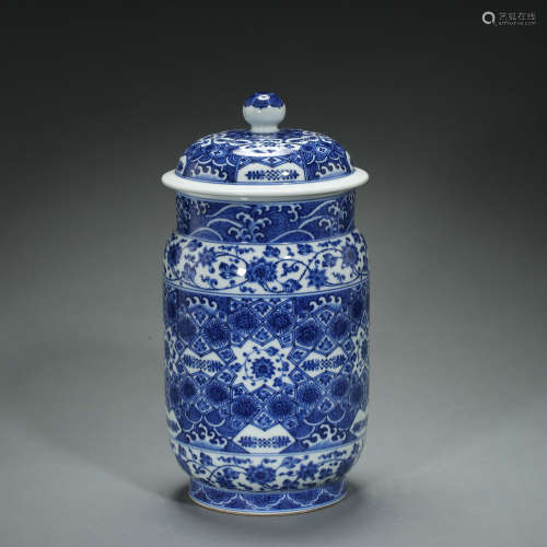 ANCIENT CHINESE BLUE AND WHITE PORCELAIN JAR
