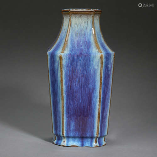 QING DYNASTY, CHINESE JUN TYPE GLAZED VASE