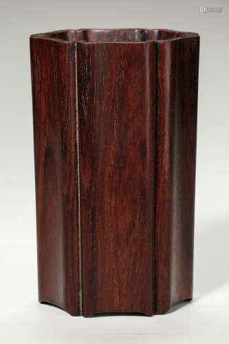 QING DYNASTY, CHINESE RED SANDALWOOD PEN HOLDER