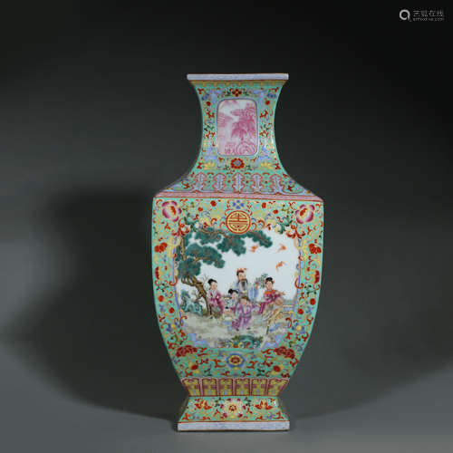 ANCIENT CHINESE FAMILLE ROSE BOTTLE