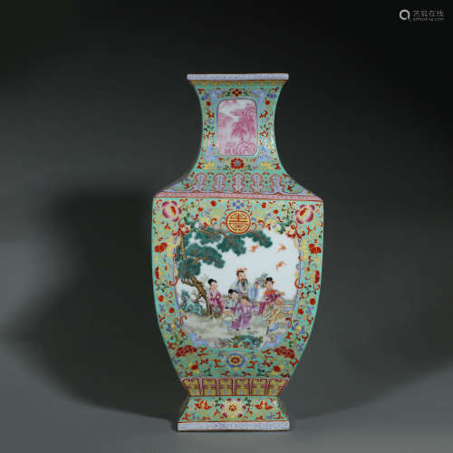 ANCIENT CHINESE FAMILLE ROSE BOTTLE