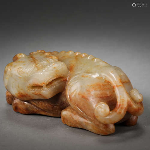 ANCIENT CHINESE HETIAN JADE BEAST