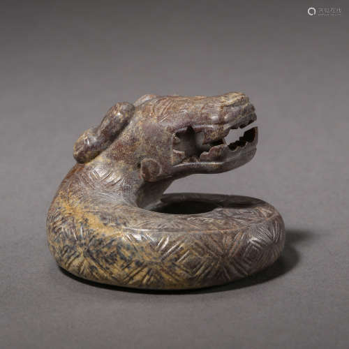 XIZHOU DYNASTY, CHINESE HETIAN JADE CARVED DRAGON