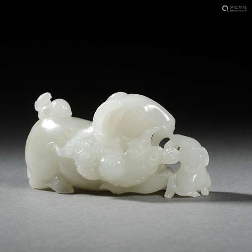 QING DYNASTY, CHINSE HETIAN JADE SHEEP