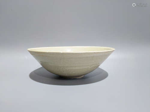 Chinese Pale Celadon Glazed Porcelain Bowl