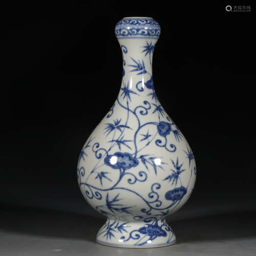 Chinese Blue White Porcelain Vase