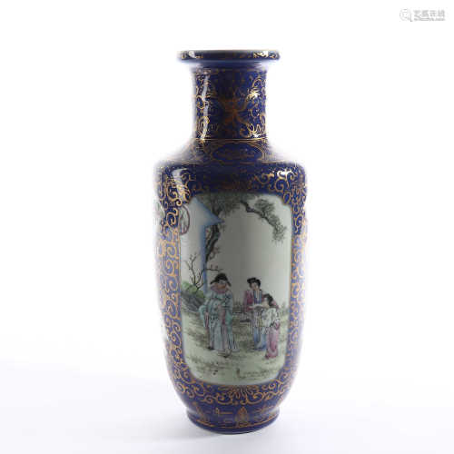 In the middle of Qing Dynasty, the vase was decorated with sticks and hammers with blue sacrificing, gold drawing and window opening