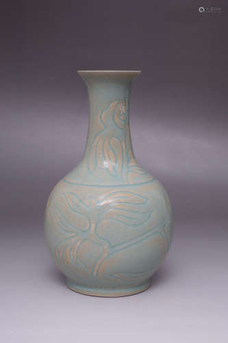 Chinese Ru Kiln Engraved Porcelain Bottle